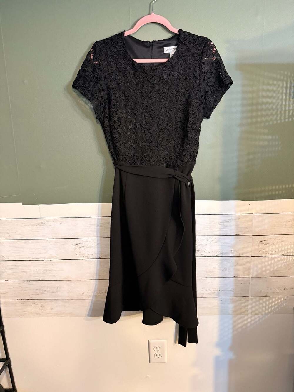Shelby & Palmer Black Lace Bodice‎ Faux Wrap Cocktail Dress Size 12